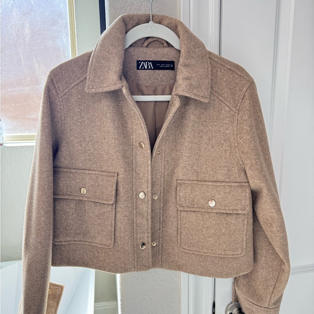 Zara Women's Cropped Tan Jacket